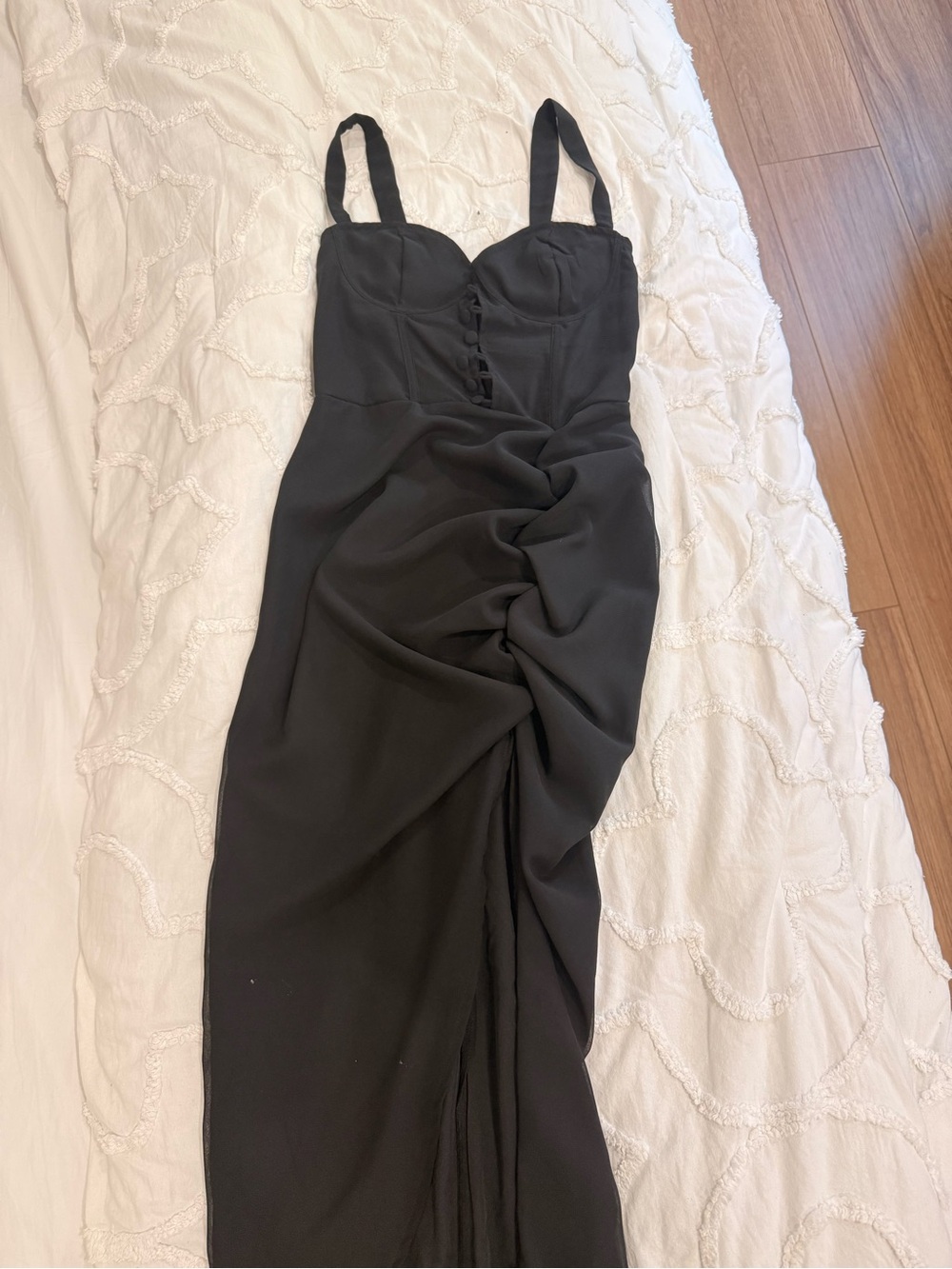 PrettyLittleThing Black Ruched Maxi Dress